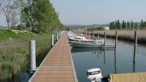 Redevelopment of the Locovaz Canal docks