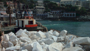 Entretien de la digue de Gênes-Quinto