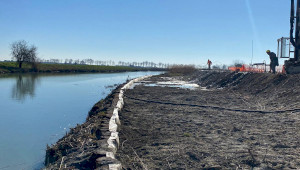 Restauration des berges du fleuve Lemene