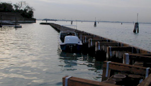Assorbimento moto ondoso Venezia